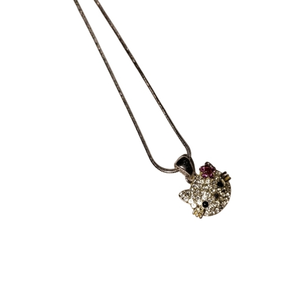 Hello Kitty bling necklace and pendant - Picture 7 of 11